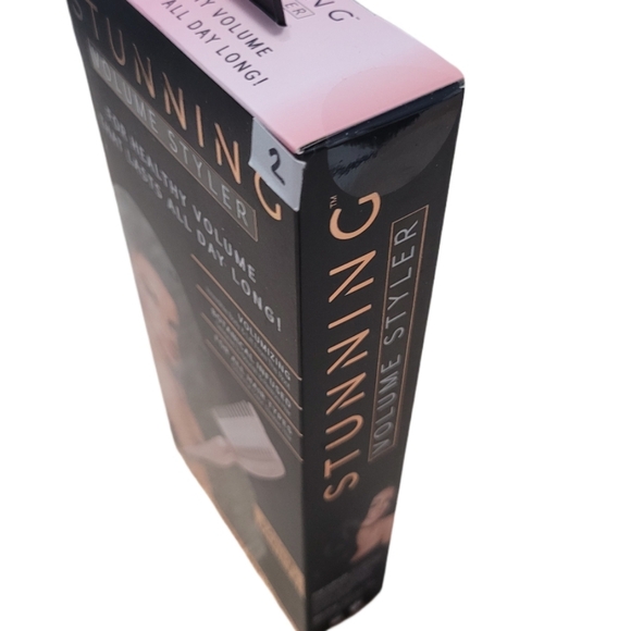 Beauty Bundle Volume adding brush, Nail polish strips, Make-up brushes, & Bag - Picture 8 of 16